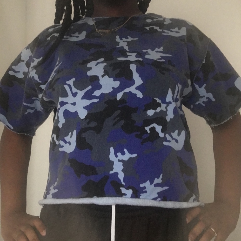 Shirt - Picture 5 of 5